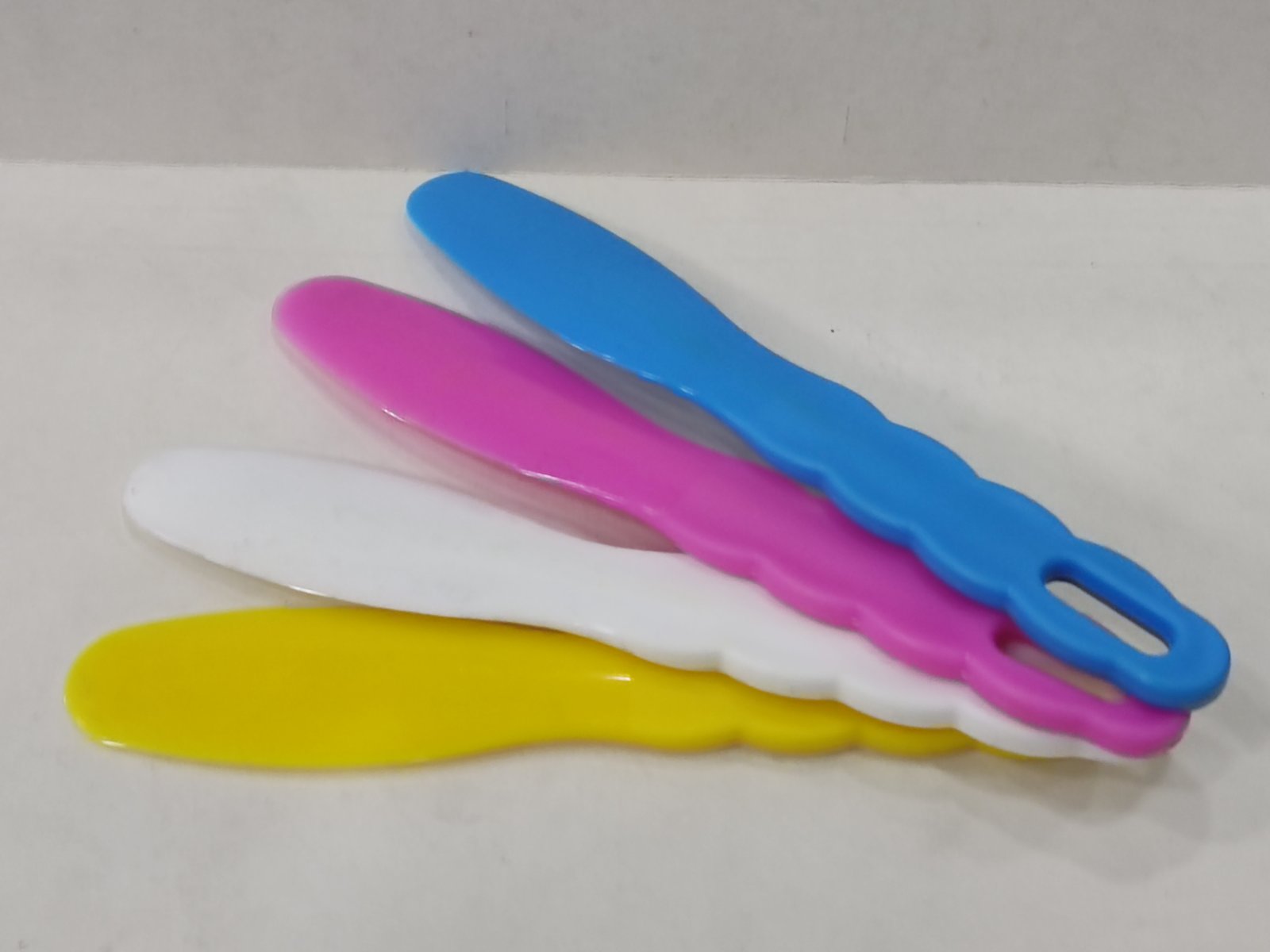 Plastic Plaster Spatula